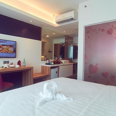 Amerin Hotel Johor Bahru Ngoại thất bức ảnh